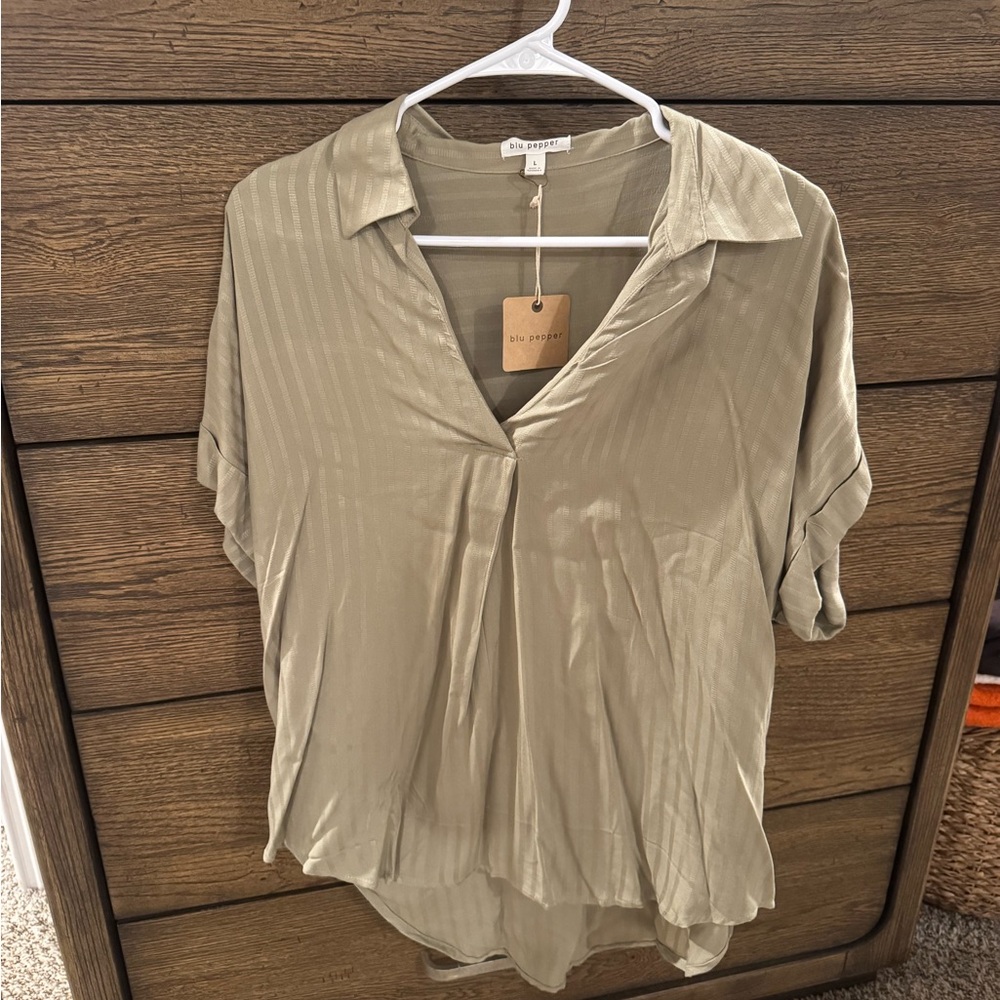 Blu Pepper Olive Blouse